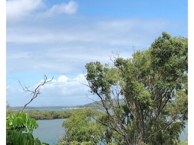 104-114 Canaipa Road, Russell Island QLD 4184