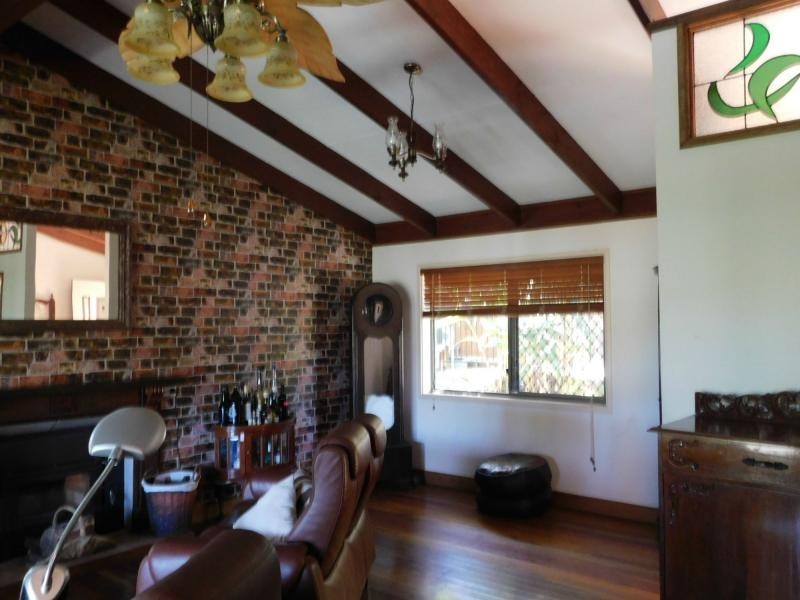 20 Crescent Drive, Russell Island QLD 4184