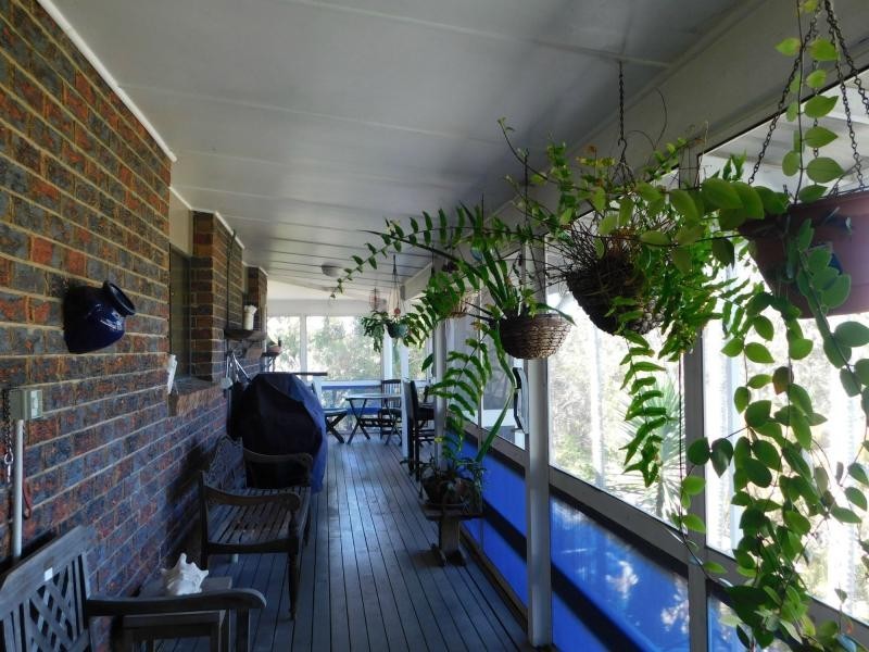 20 Crescent Drive, Russell Island QLD 4184