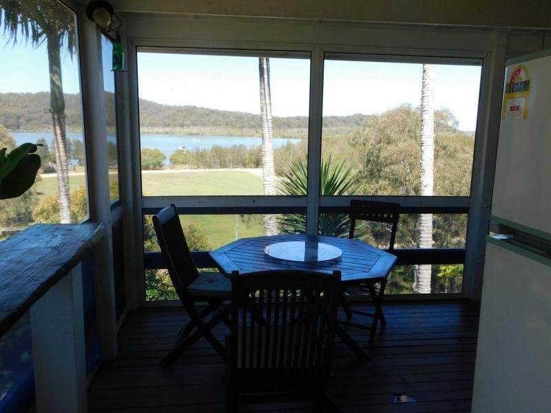 20 Crescent Drive, Russell Island QLD 4184