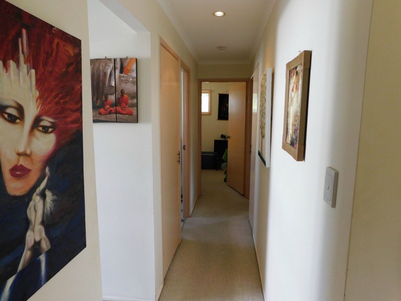 11 Reading Street, Russell Island QLD 4184