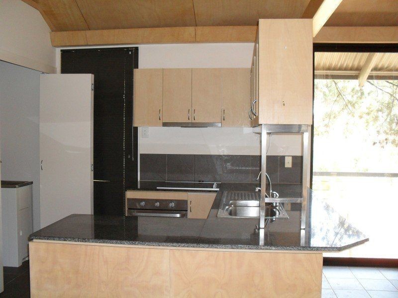 14 Thompson Street, Russell Island QLD 4184