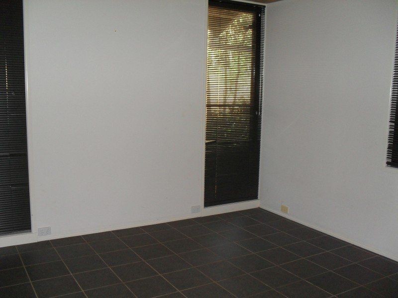 14 Thompson Street, Russell Island QLD 4184