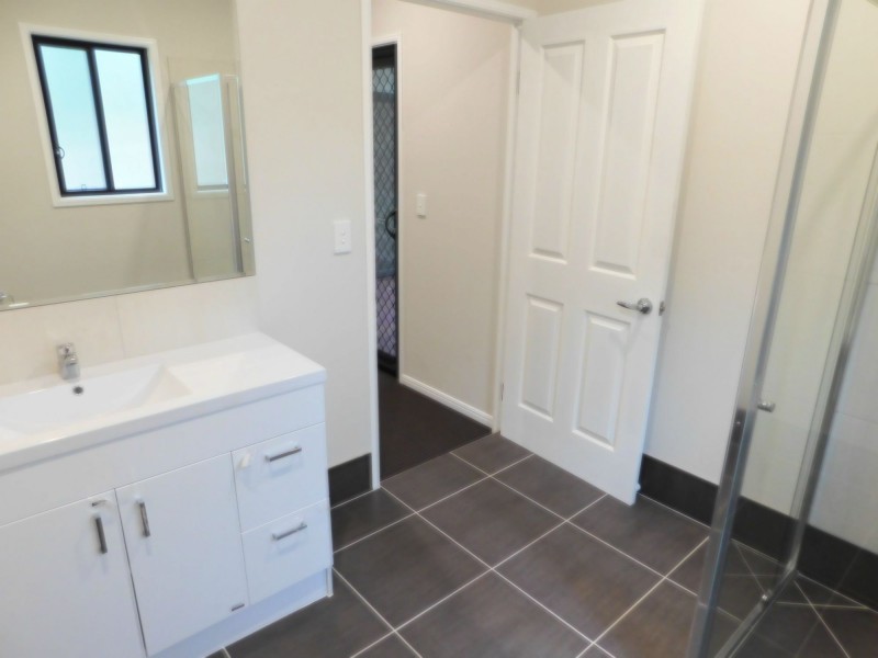 31 Fiji Street, Russell Island QLD 4184