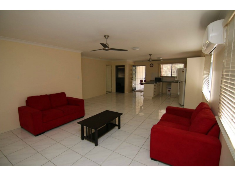 11 Coombah Drive, Russell Island QLD 4184