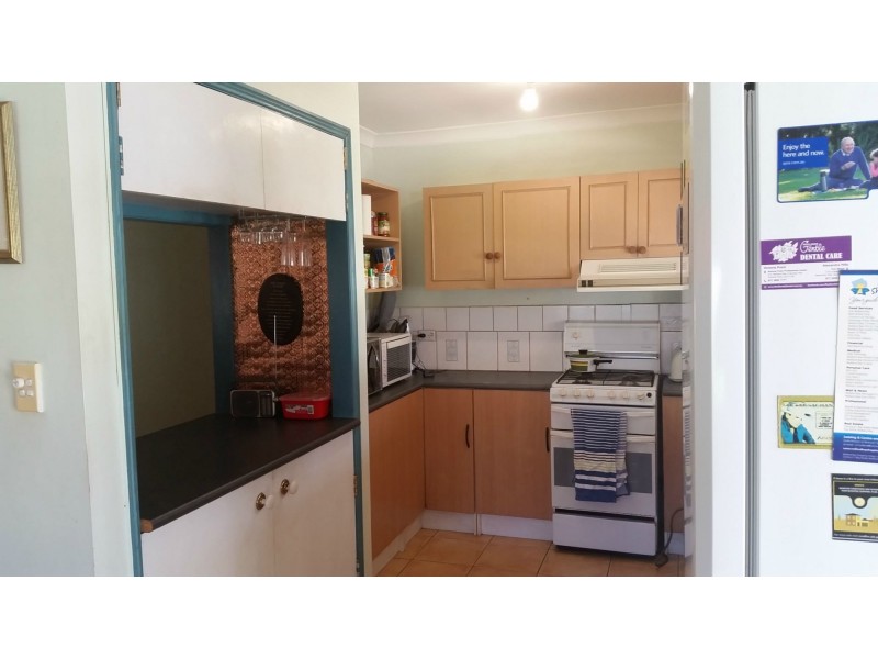 15 Topaz Street, Russell Island QLD 4184