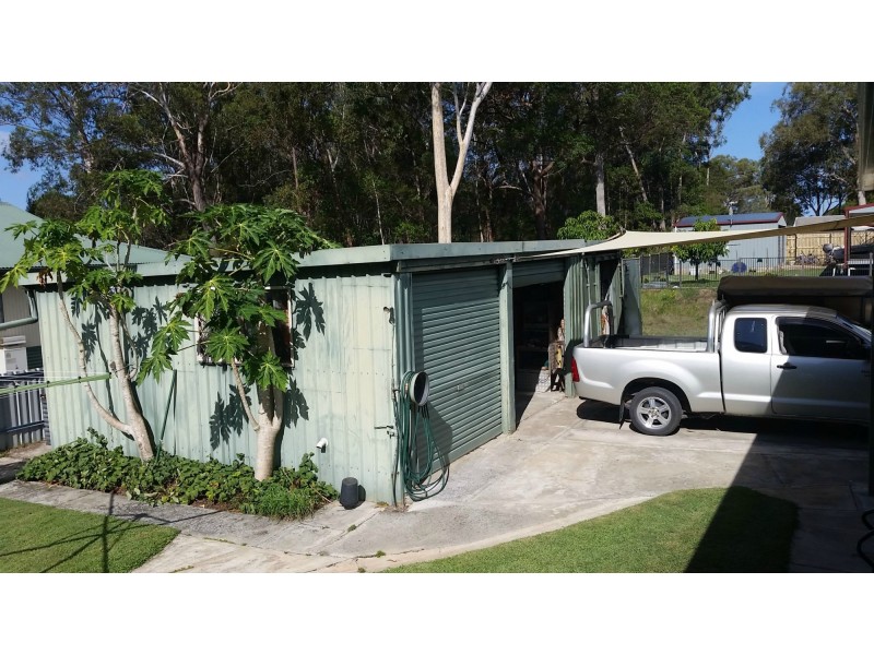15 Topaz Street, Russell Island QLD 4184