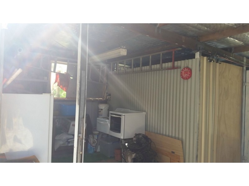 15 Topaz Street, Russell Island QLD 4184