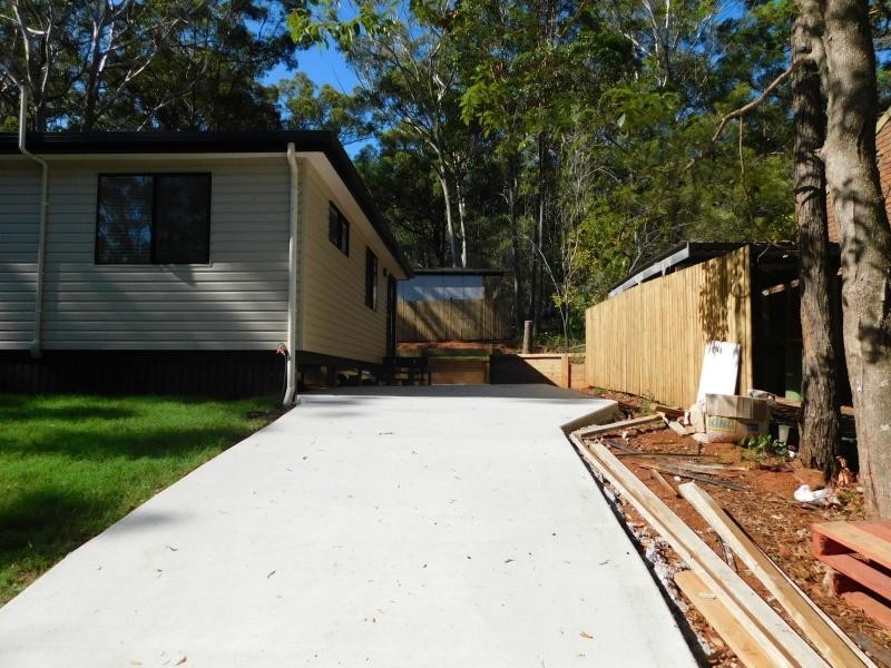43 Waikiki Beach Road, Russell Island QLD 4184