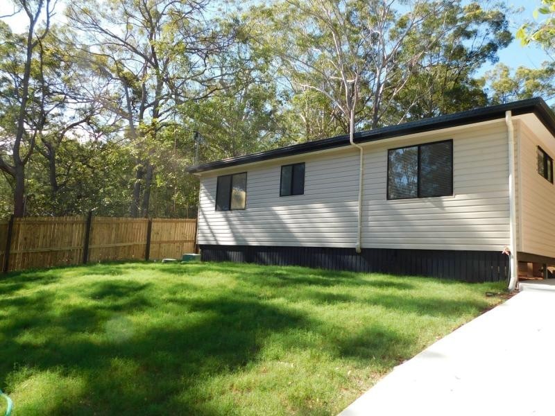 43 Waikiki Beach Road, Russell Island QLD 4184