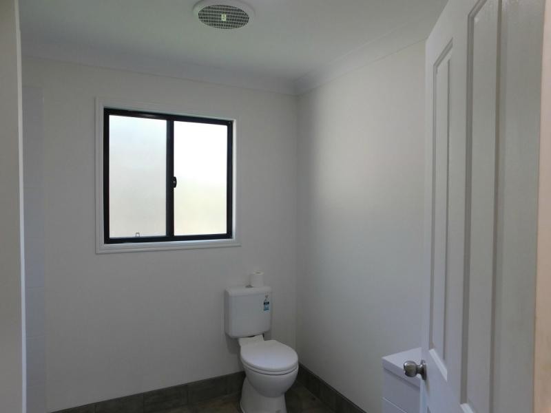 43 Waikiki Beach Road, Russell Island QLD 4184