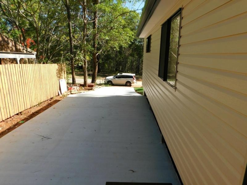 43 Waikiki Beach Road, Russell Island QLD 4184