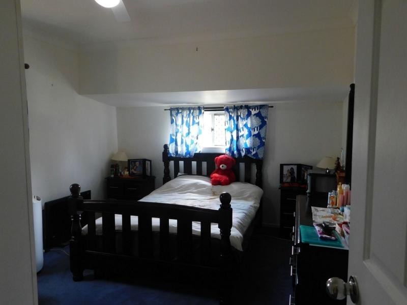 27 Banksia Street St, Russell Island QLD 4184