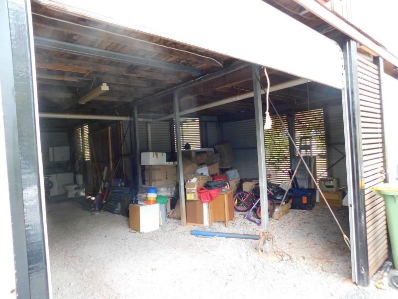 27 Banksia Street St, Russell Island QLD 4184