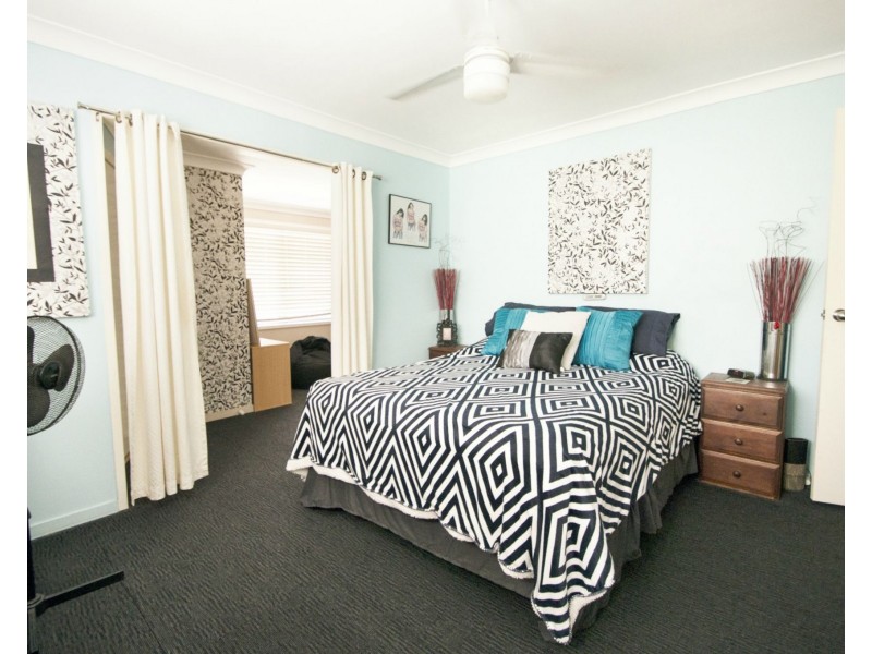 15 Frangipanni Street, Russell Island QLD 4184