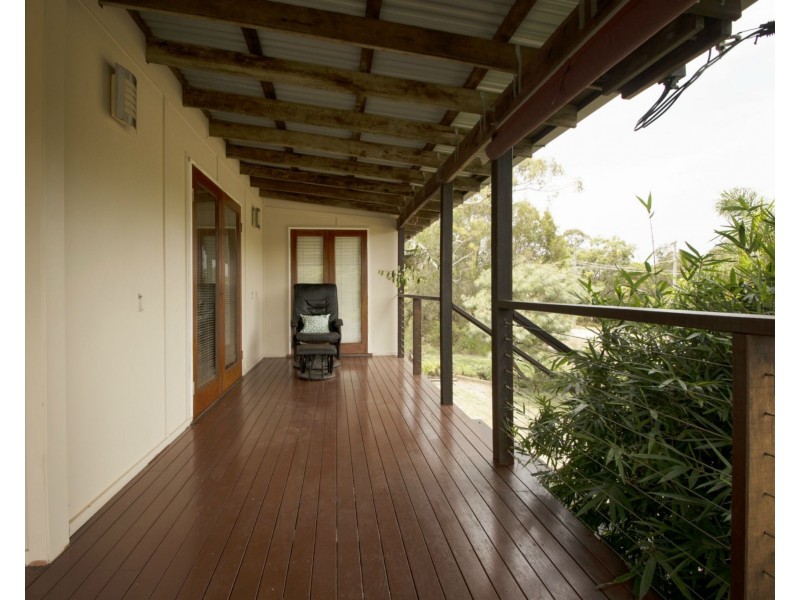 15 Frangipanni Street, Russell Island QLD 4184