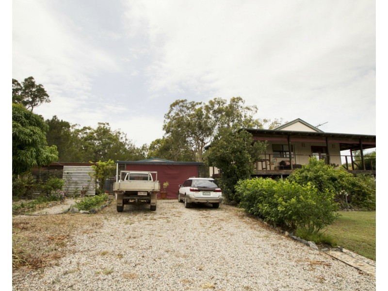 15 Frangipanni Street, Russell Island QLD 4184