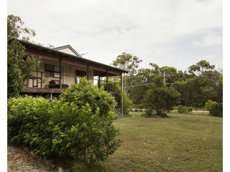 15 Frangipanni Street, Russell Island QLD 4184