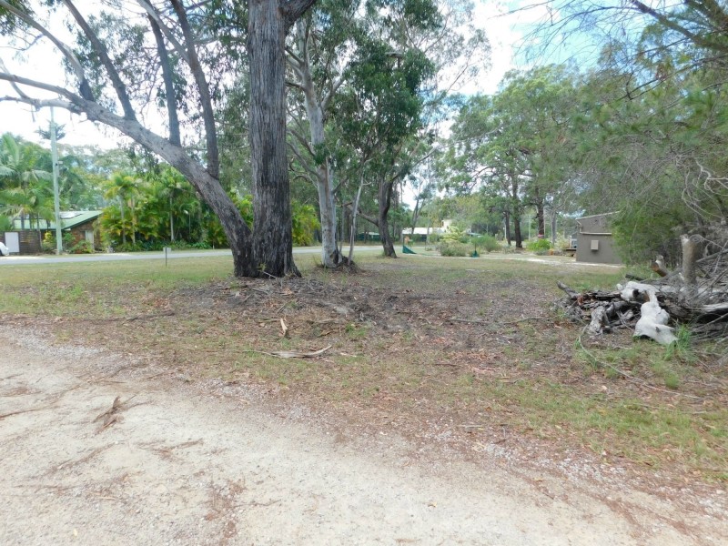 1 Pearl Street, Russell Island QLD 4184