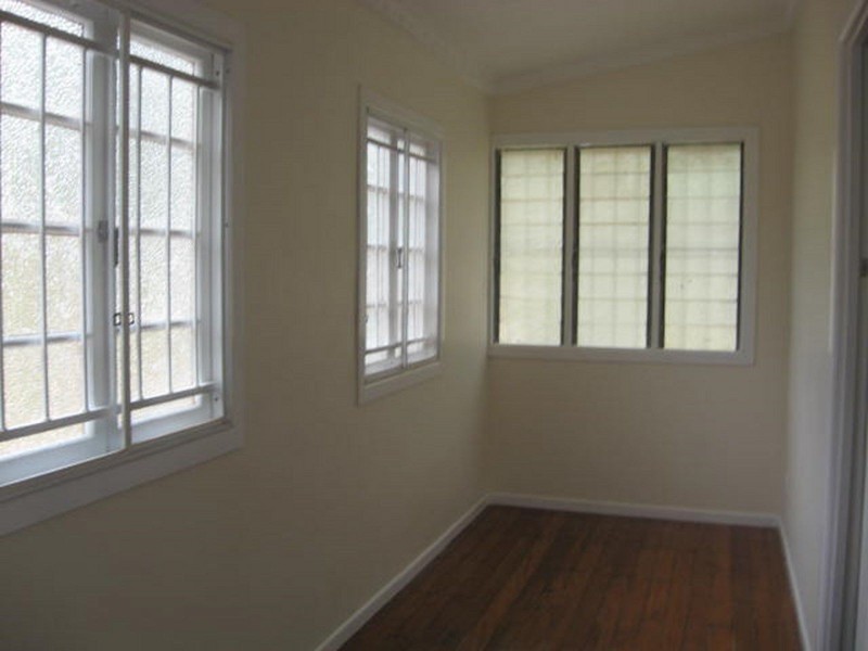 85 Woodlands Circuit, Russell Island QLD 4184