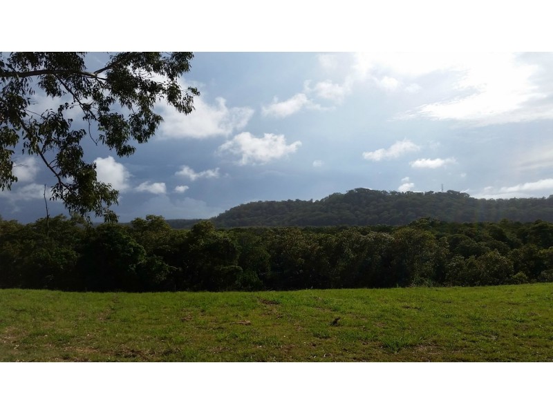 135 Canaipa Point Drive, Russell Island QLD 4184