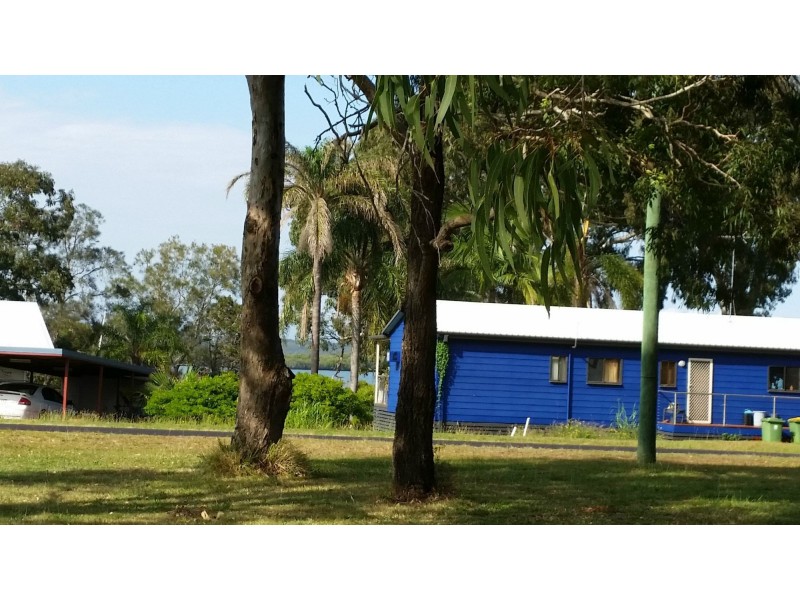 135 Canaipa Point Drive, Russell Island QLD 4184