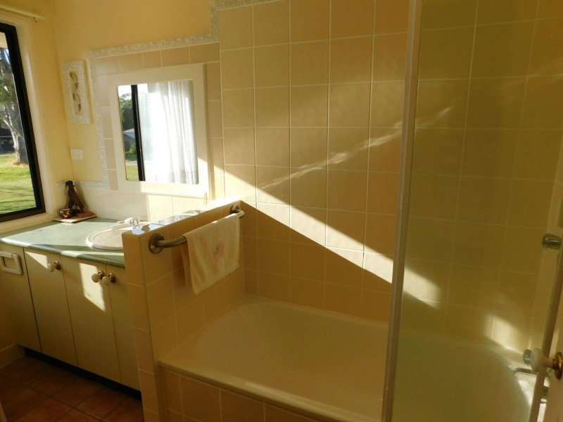 7 Aquarius Road, Russell Island QLD 4184