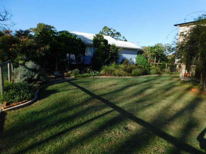 7 Aquarius Road, Russell Island QLD 4184