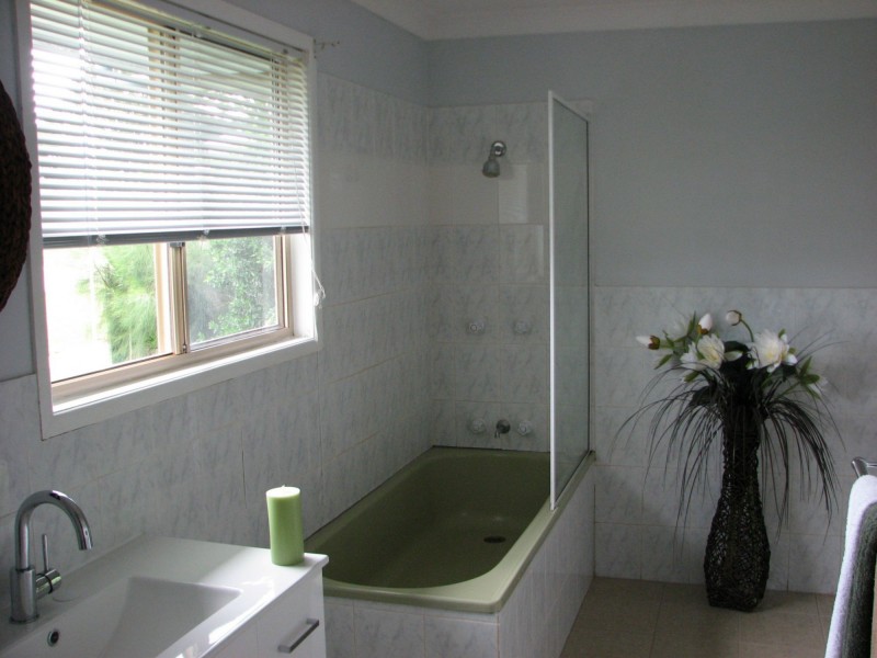 28 Roebuck Road, Russell Island QLD 4184