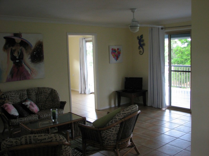28 Roebuck Road, Russell Island QLD 4184