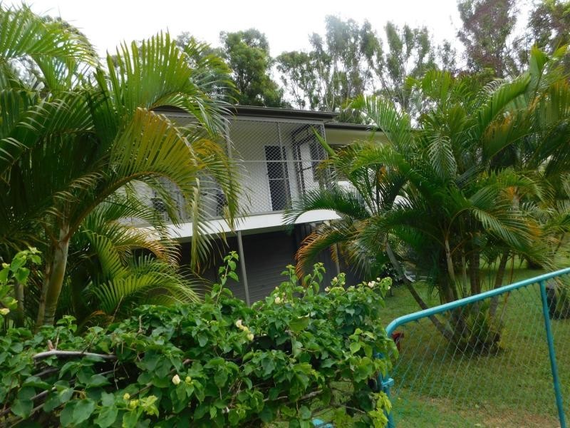250 Centre Road, Russell Island QLD 4184