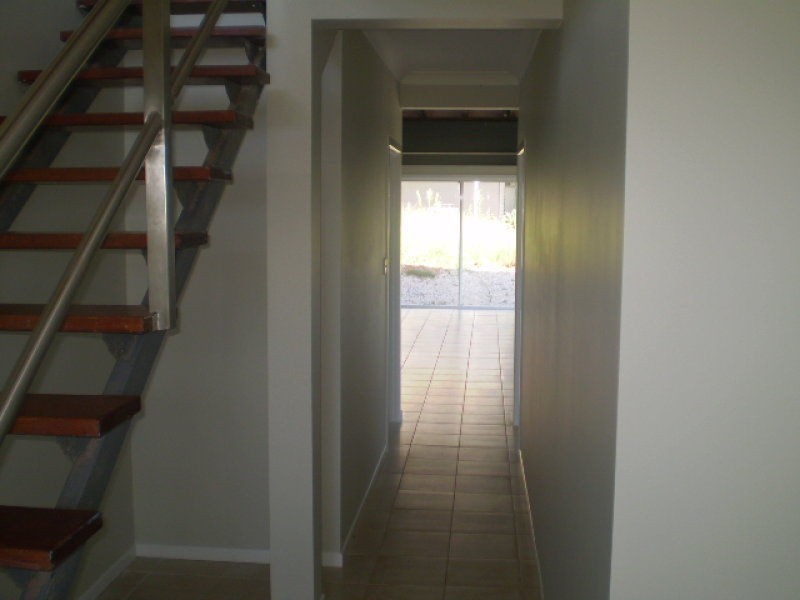 9 Dahlia Street, Russell Island QLD 4184