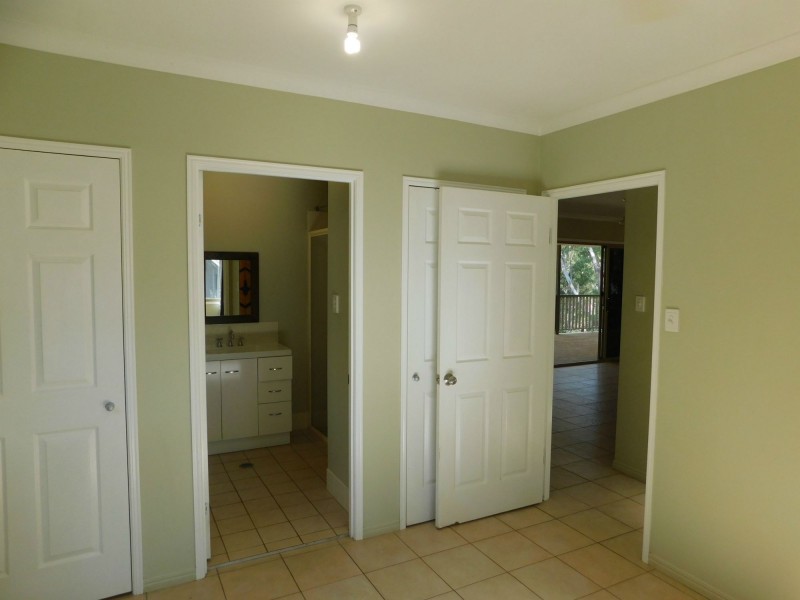 9 Canopy Crescent, Russell Island QLD 4184