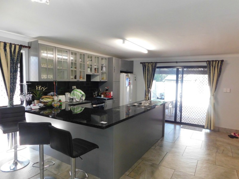 12 Tulip Street, Russell Island QLD 4184