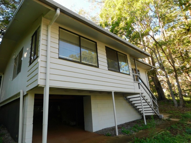 21 Bamboo Road, Russell Island QLD 4184