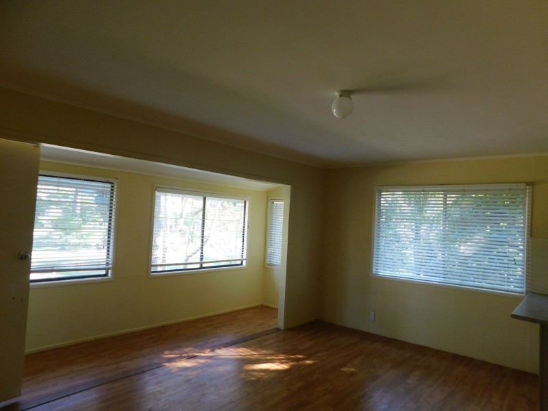 21 Bamboo Road, Russell Island QLD 4184