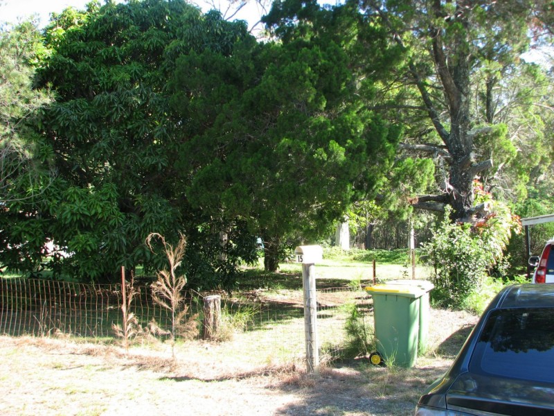 13-15 Wilma Crescent, Russell Island QLD 4184