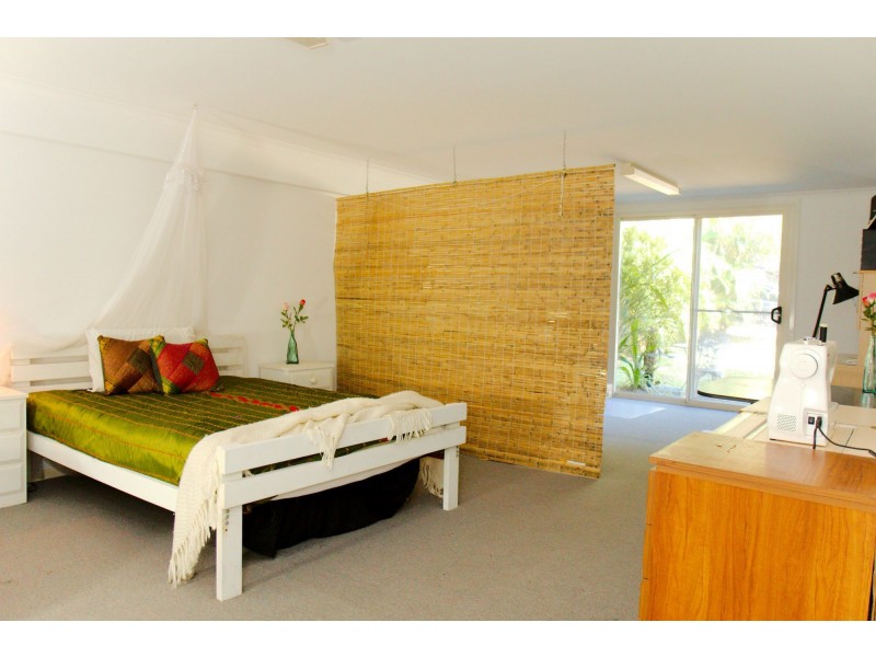 20 Bilbungra Street, Russell Island QLD 4184