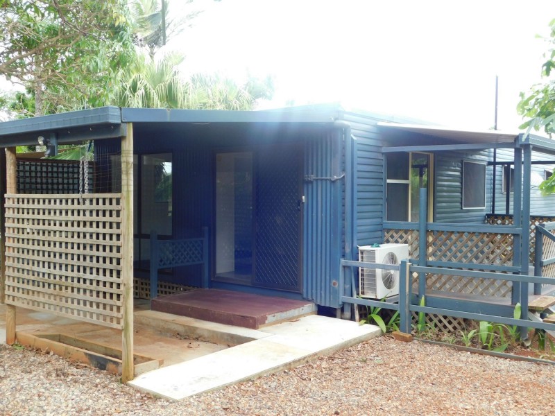 2 Aimeo Esplanade, Russell Island QLD 4184