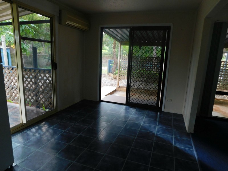 2 Aimeo Esplanade, Russell Island QLD 4184