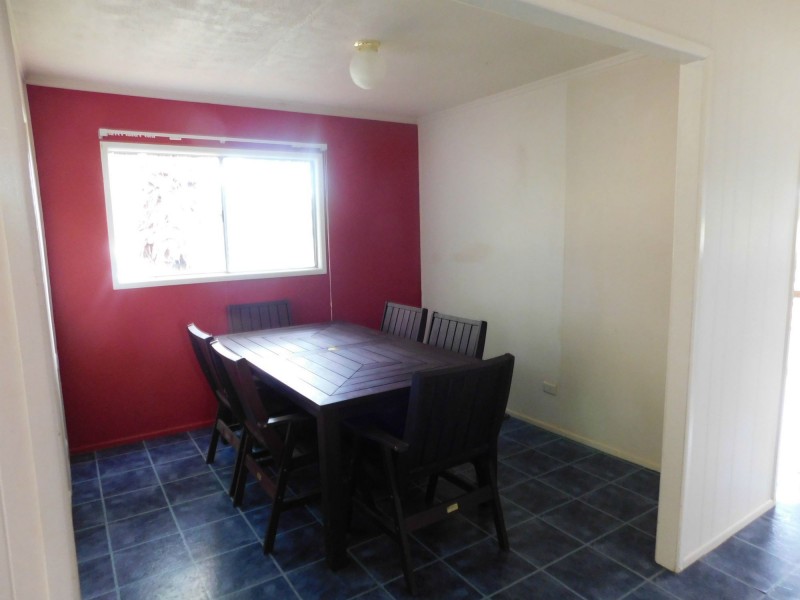 2 Aimeo Esplanade, Russell Island QLD 4184