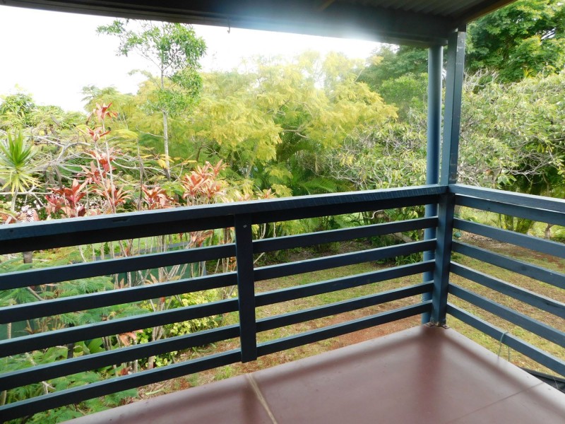 2 Aimeo Esplanade, Russell Island QLD 4184