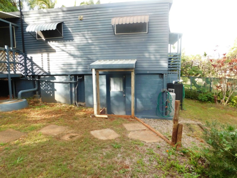 2 Aimeo Esplanade, Russell Island QLD 4184