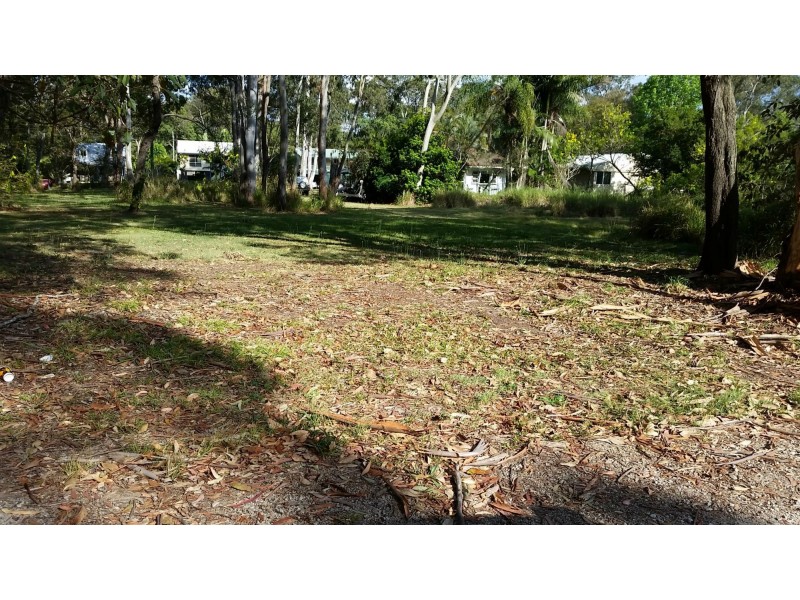 16 Pookanah Street, Russell Island QLD 4184