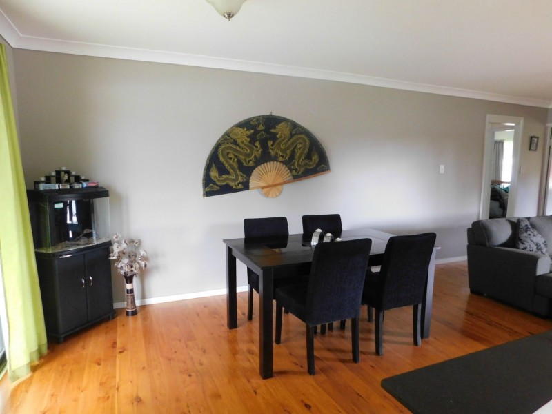 17 Wakehill Road, Russell Island QLD 4184