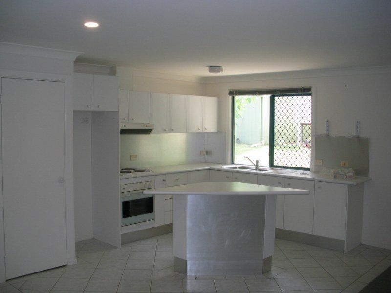 Russell Island QLD 4184