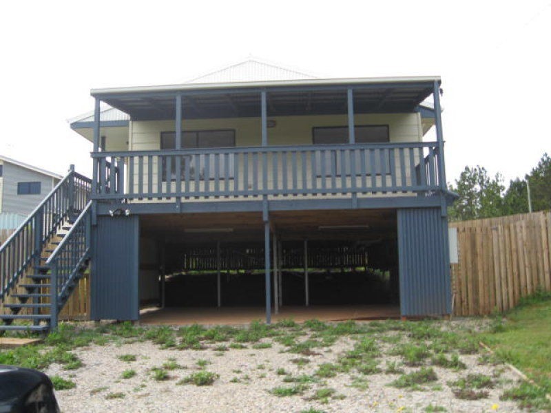 8 Baguette Street, Russell Island QLD 4184