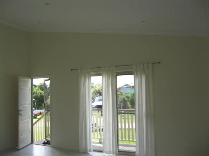 Russell Island QLD 4184