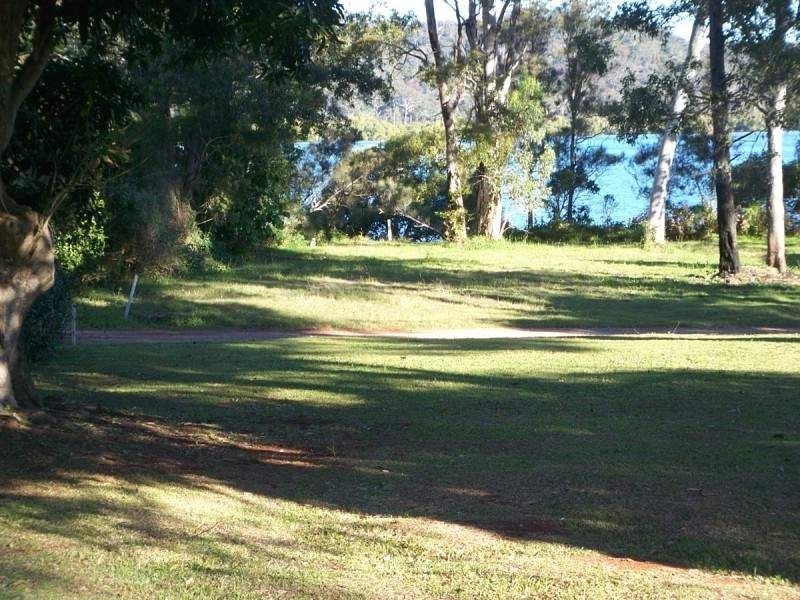 164 Canaipa Point Drive, Canaipa Point, Russell Island QLD 4184