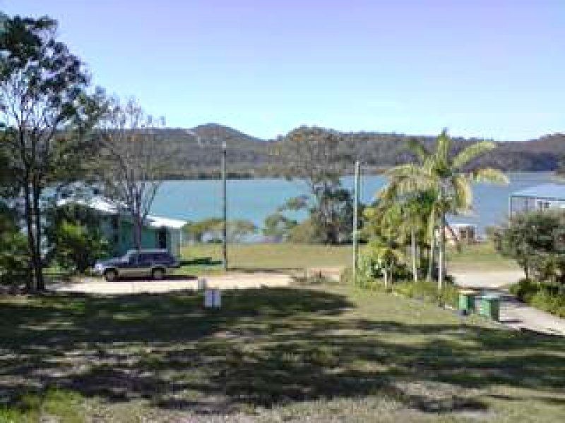 92 Wahine Drive, Russell Island QLD 4184
